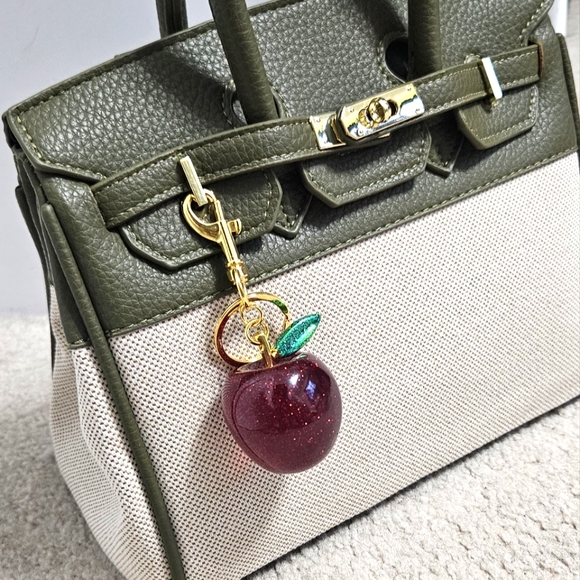 Deep Red Apple Purse Charm - Picture 1 of 2